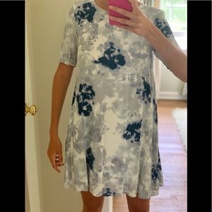 Short Sleeved Aritzia Mini Dress